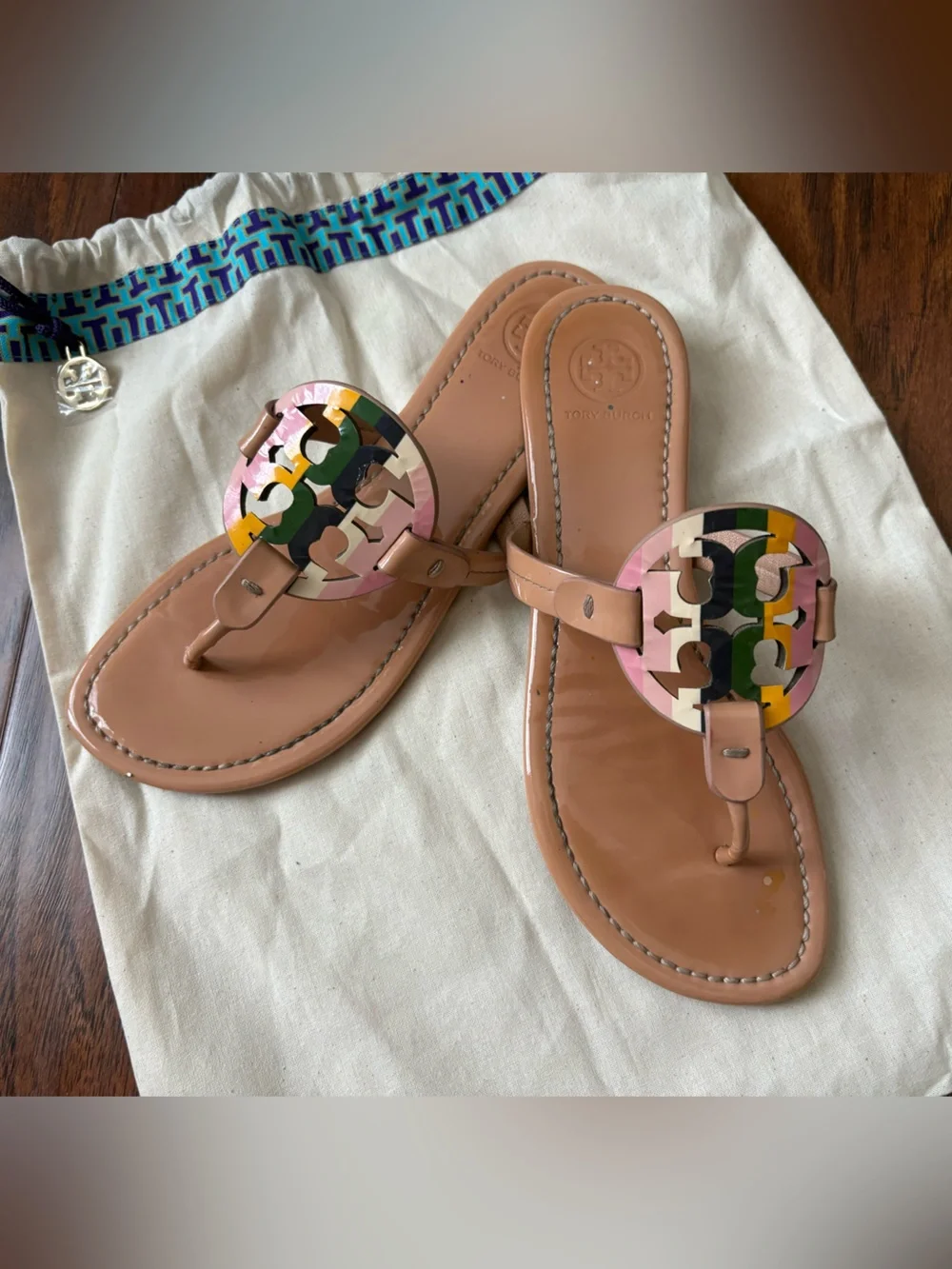 Tory Burch Nude Patent Leather Thong Sandals with Multicolor Logo with dust bag
